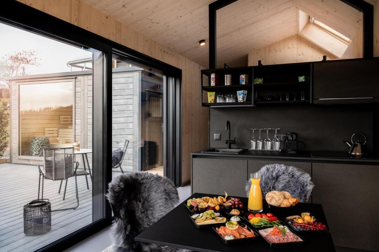 Maiers Kuschelhotel Loipersdorf Deluxe - Adults Only لويبرسدورف باي فرس المظهر الخارجي الصورة