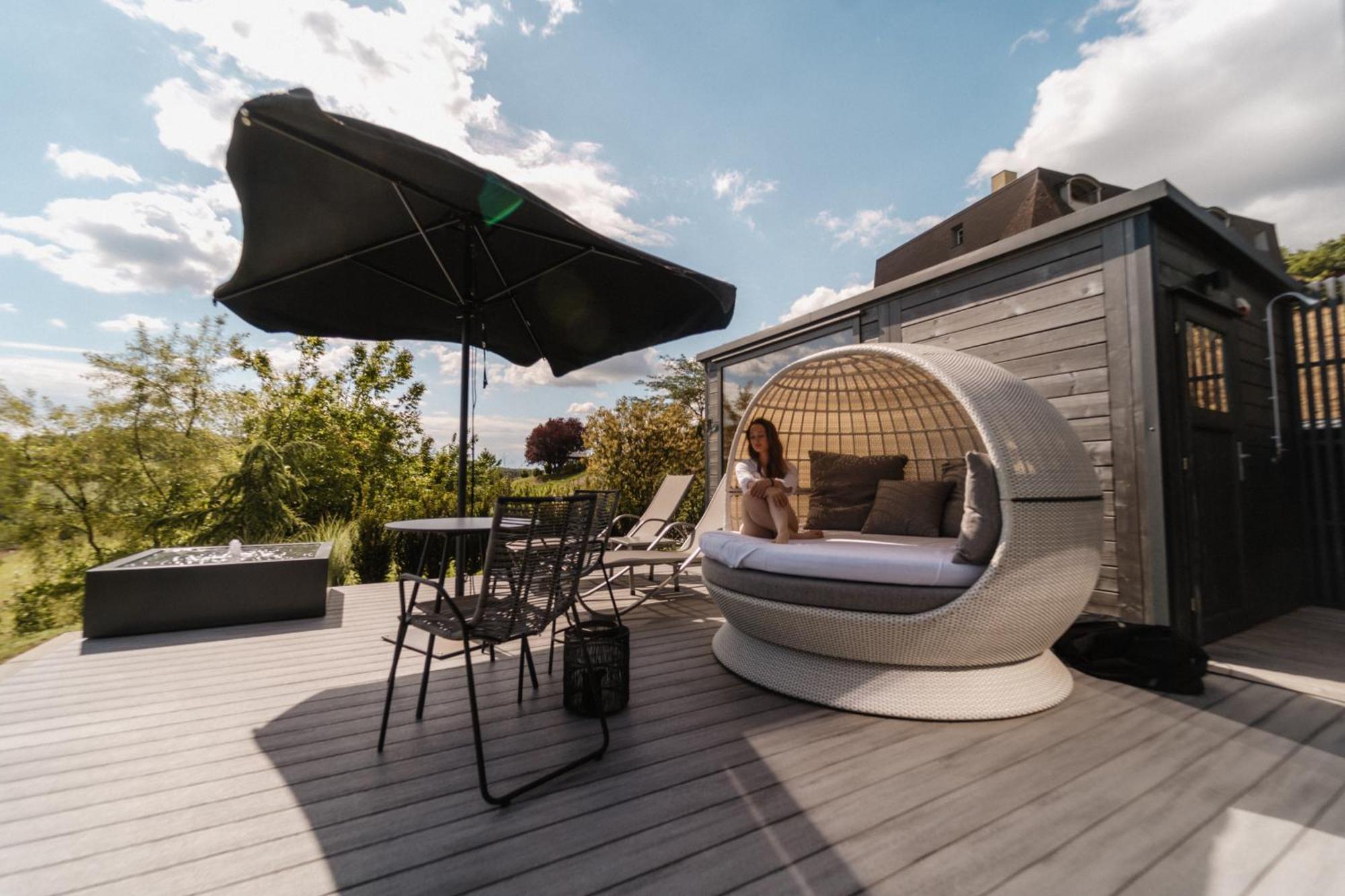 Maiers Kuschelhotel Loipersdorf Deluxe - Adults Only لويبرسدورف باي فرس المظهر الخارجي الصورة